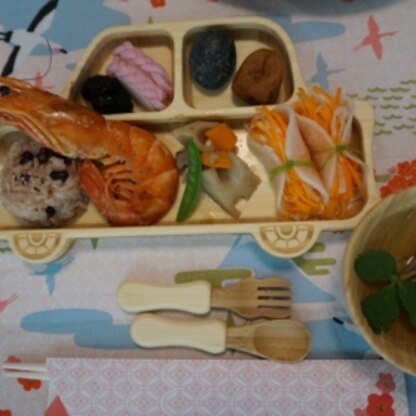 息子のお食い初めに♡
蛤が売っていなくて、アサリになってしまいましたが＞_＜
美味しくできました(^^)ありがとうございます♪